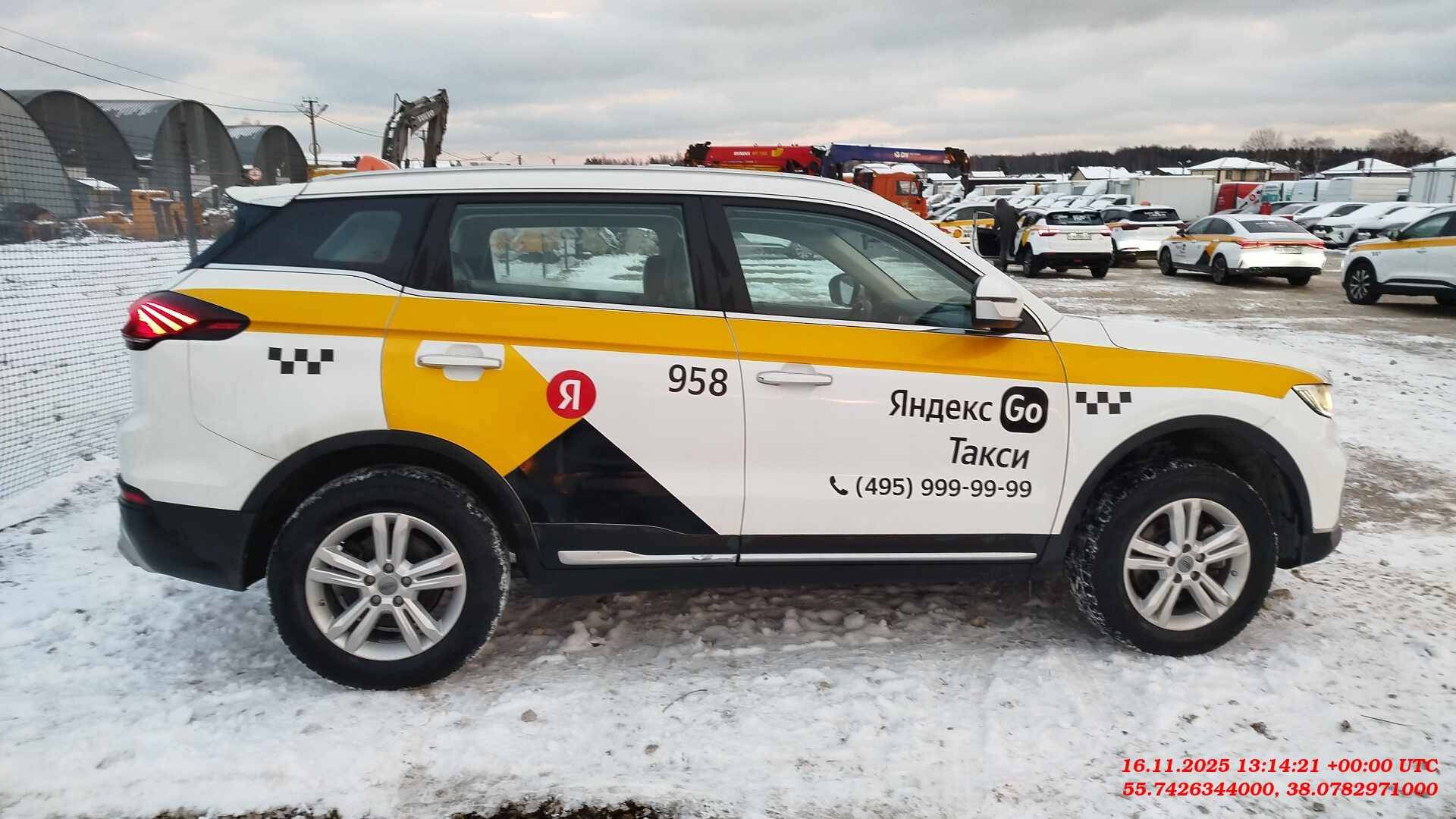 Geely Atlas Pro,  48 965 км, 2024 года в лизинг