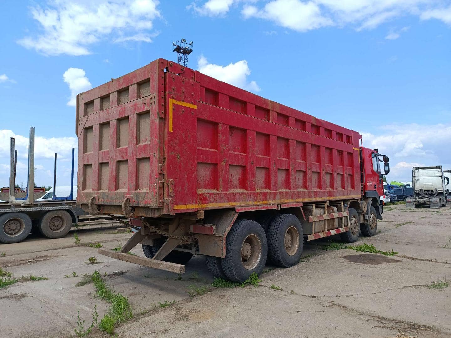 HONGYAN CQ3406HV39,  275 882 км, 2023 года в лизинг