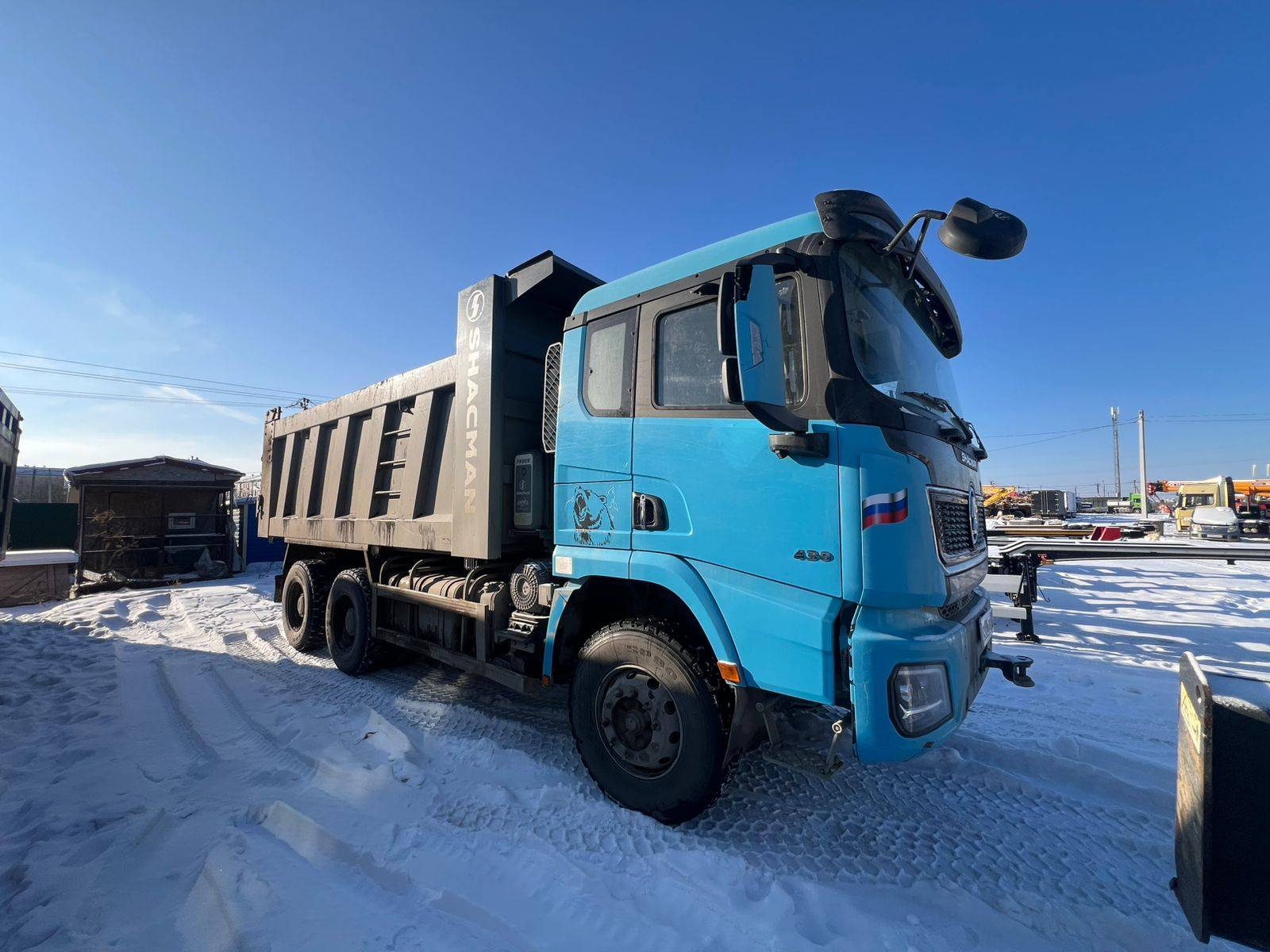 Shacman SX32586V384,  67 958 км, 2023 года