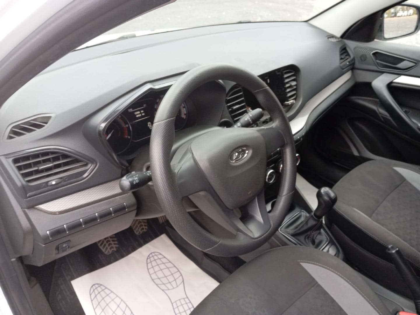 Lada Vesta седан,  137 669 км, 2023 года в лизинг