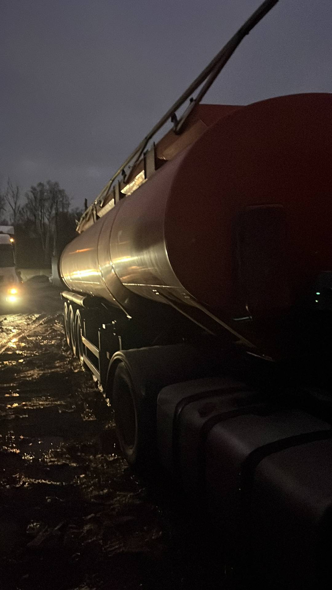 Сеспель Бензовоз SF3330 (964846), 2024 года в лизинг