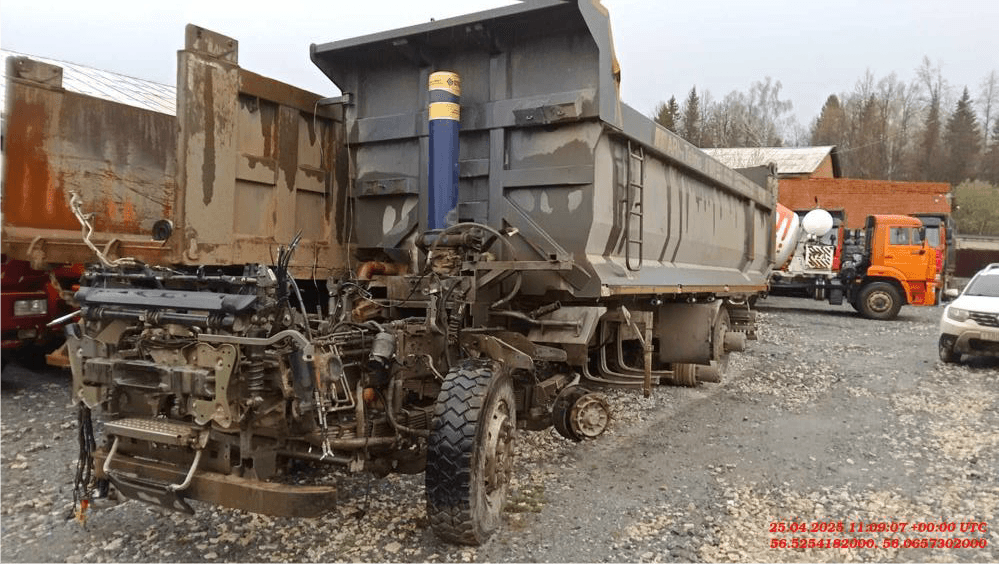 HOWO ZZ3317V386GE1 8х4,  1 км, 2023 года