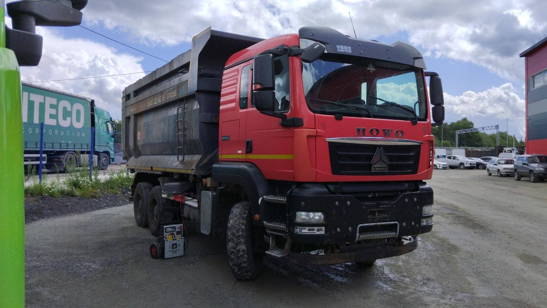 HOWO ZZ3257V384GE1 6x4,  210 821 км, 2022 года