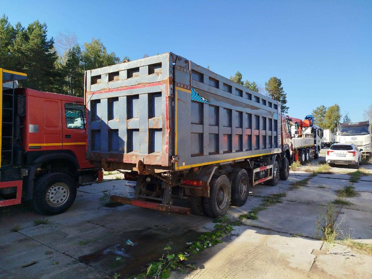 HOWO ZZ3407S3867Е 8х4,  200 773 км, 2021 года в лизинг