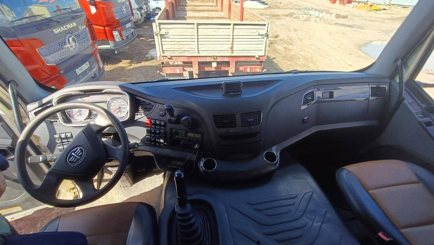 FAW CA3250P66K24L1TE5 6x6,  189 544 км, 2022 года