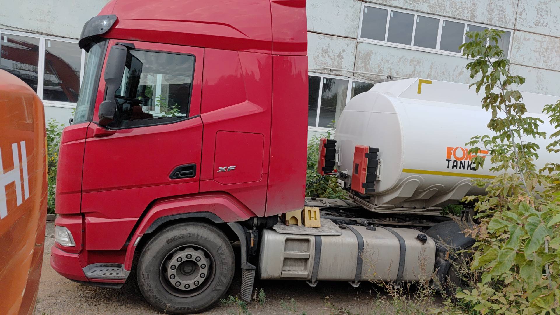 DAF XF 450 FT 4x2 (Space Cab),  338 028 км, 2022 года в лизинг