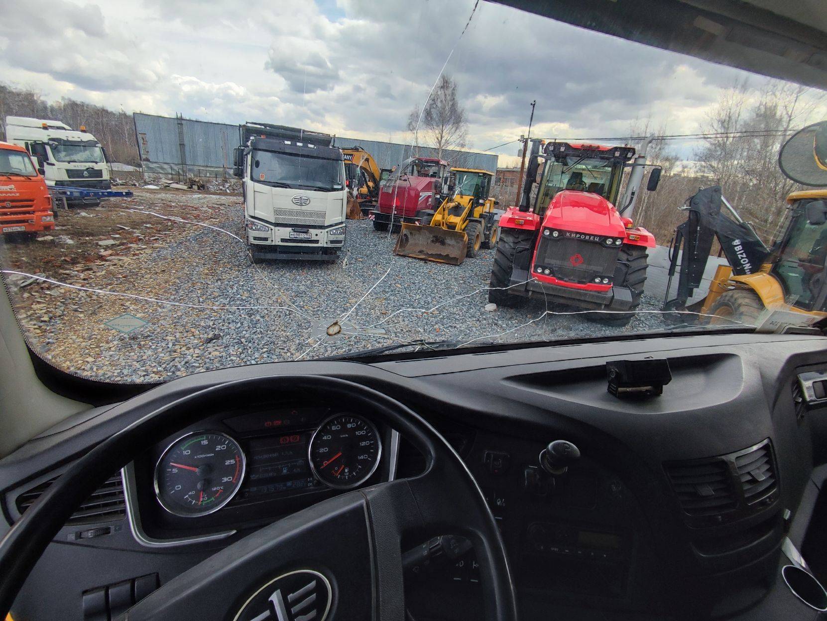 FAW CA3310P66K24T4E5 8х4 Лот 000001745