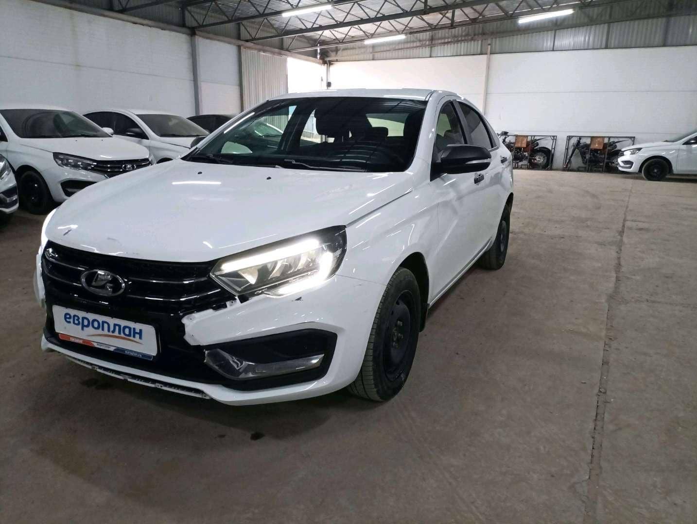 Lada Vesta седан,  72 865 км, 2023 года в лизинг