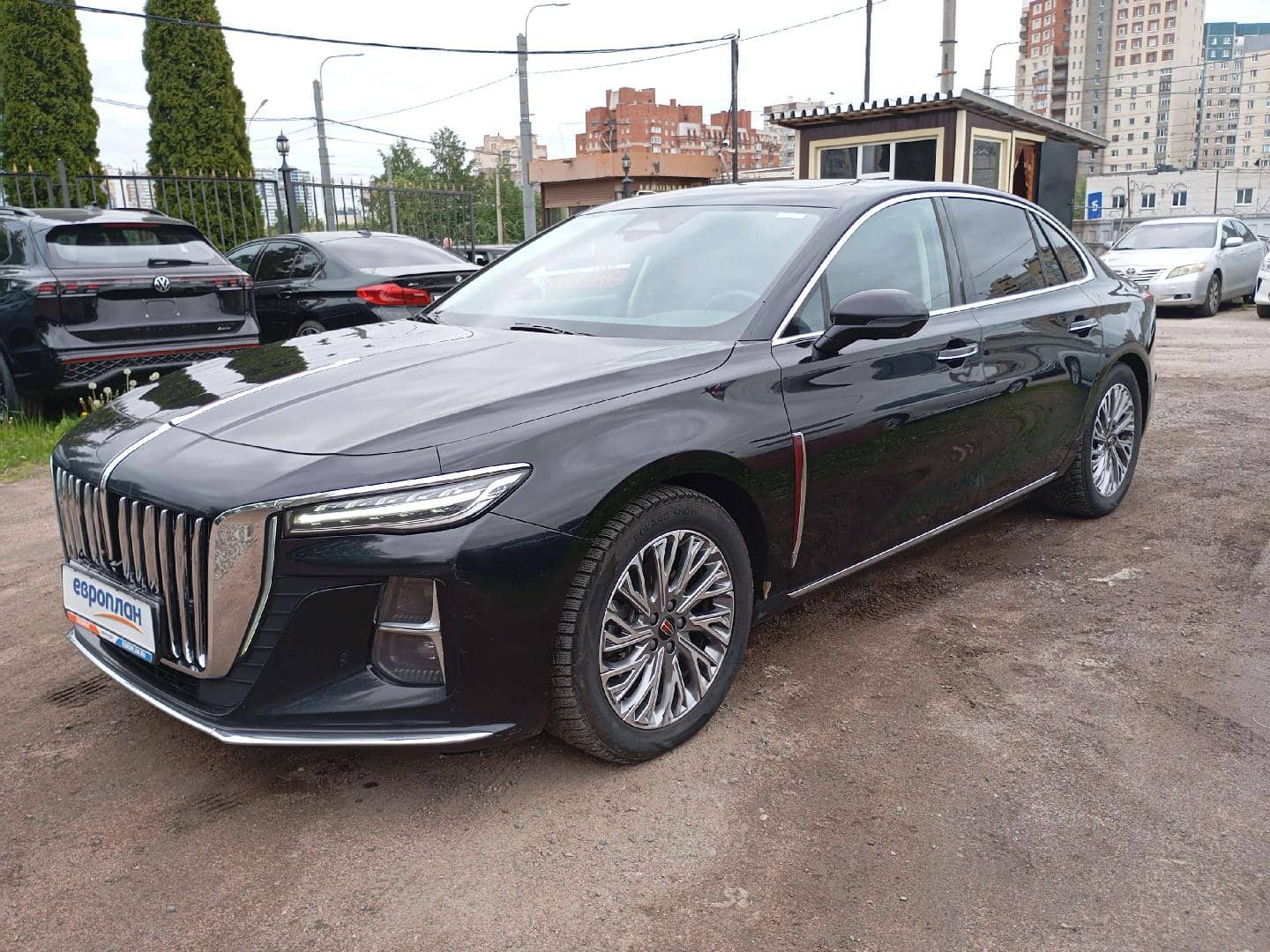 Hongqi H5