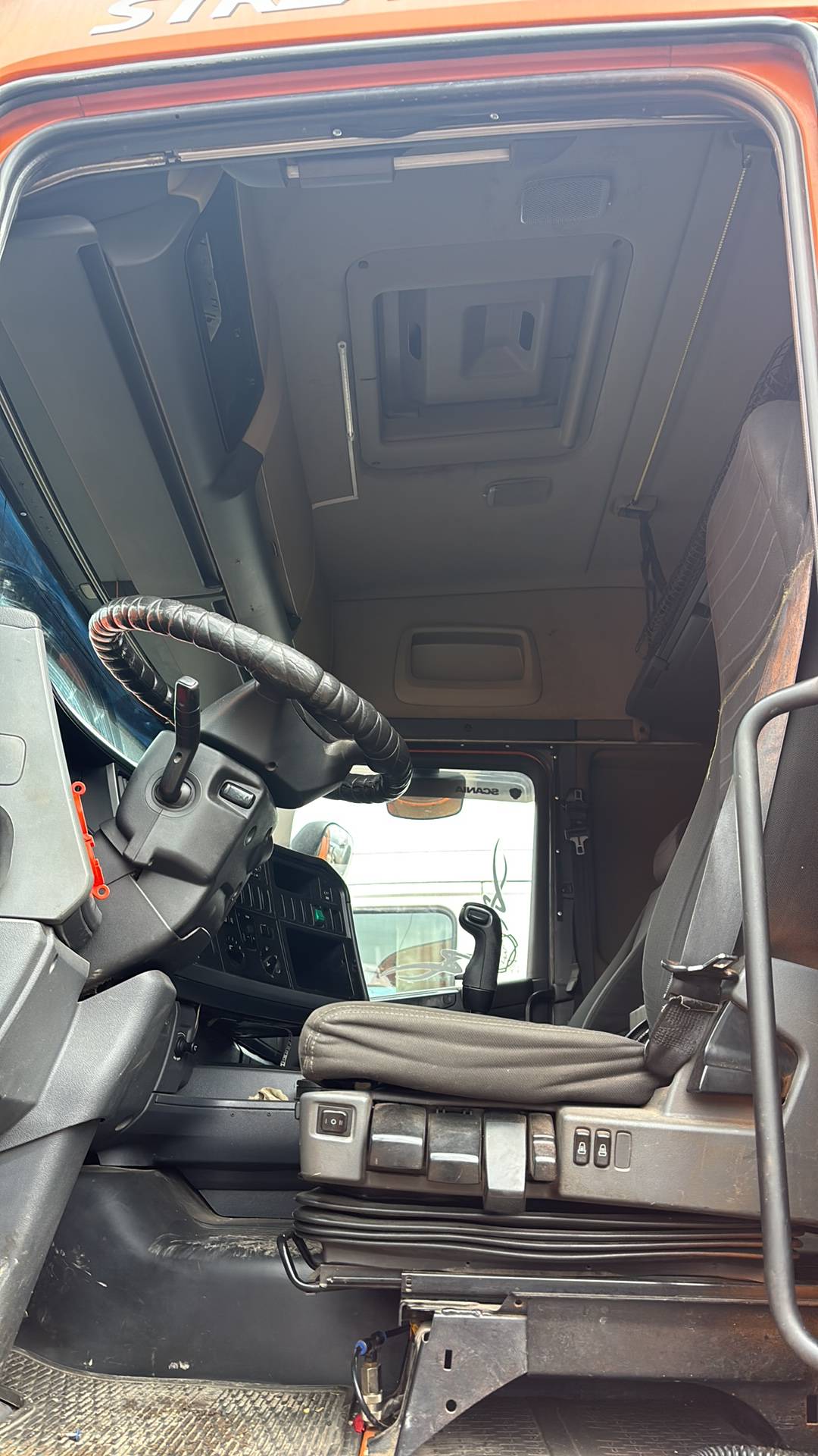 SCANIA R 440 LA4x2HNA (Highline),  1 520 595 км, 2016 года