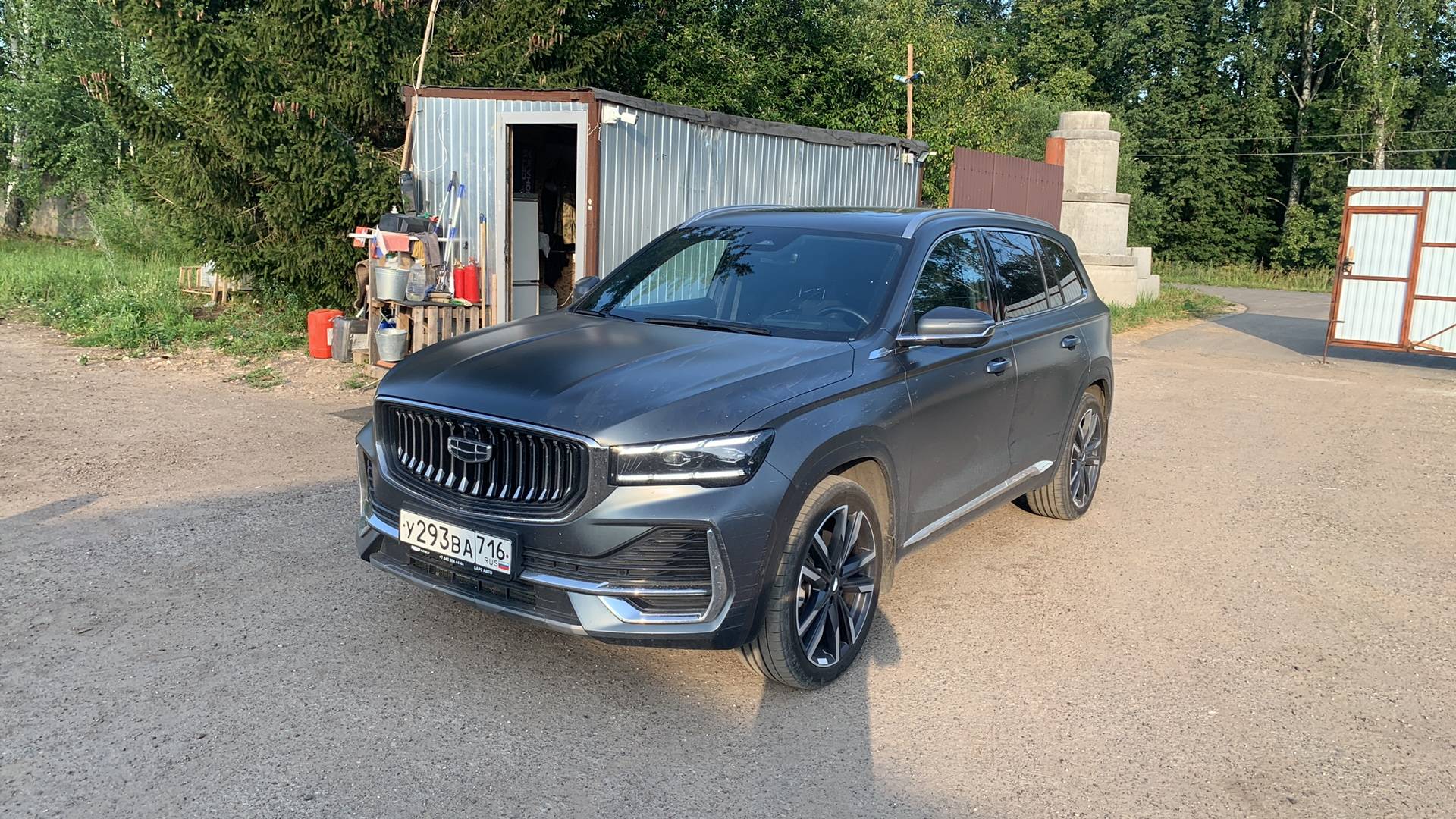 Geely Monjaro,  32 130 км, 2024 года в лизинг