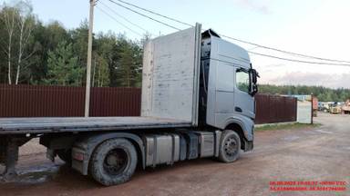 Shacman SX4188YY381
