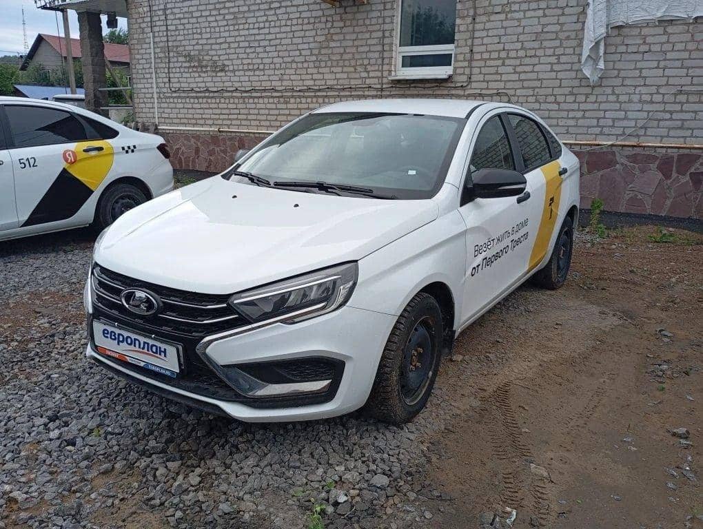 Lada Vesta седан