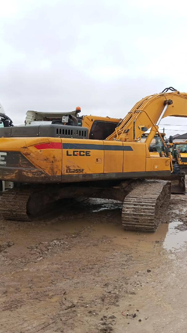 SDLG/LGCE E6255F,  3 506 км, 2023 года в лизинг