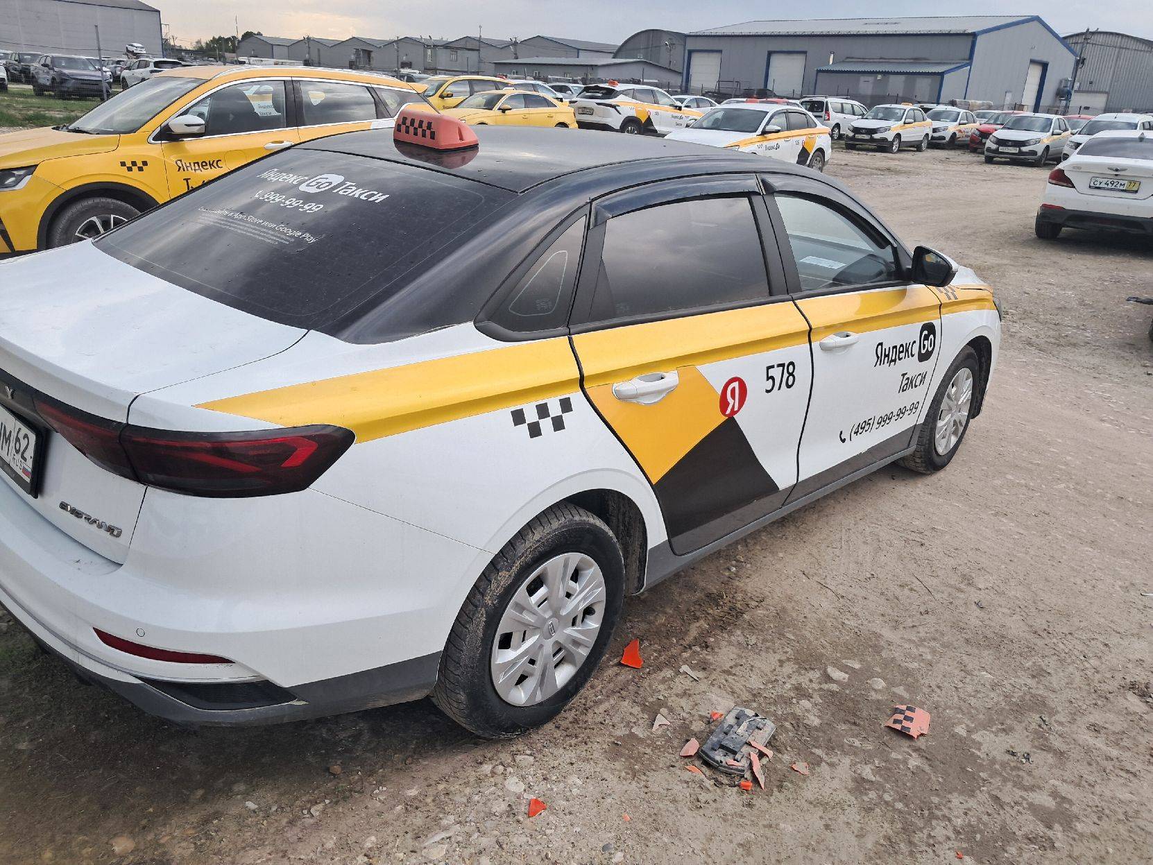Geely Emgrand,  162 655 км, 2023 года в лизинг