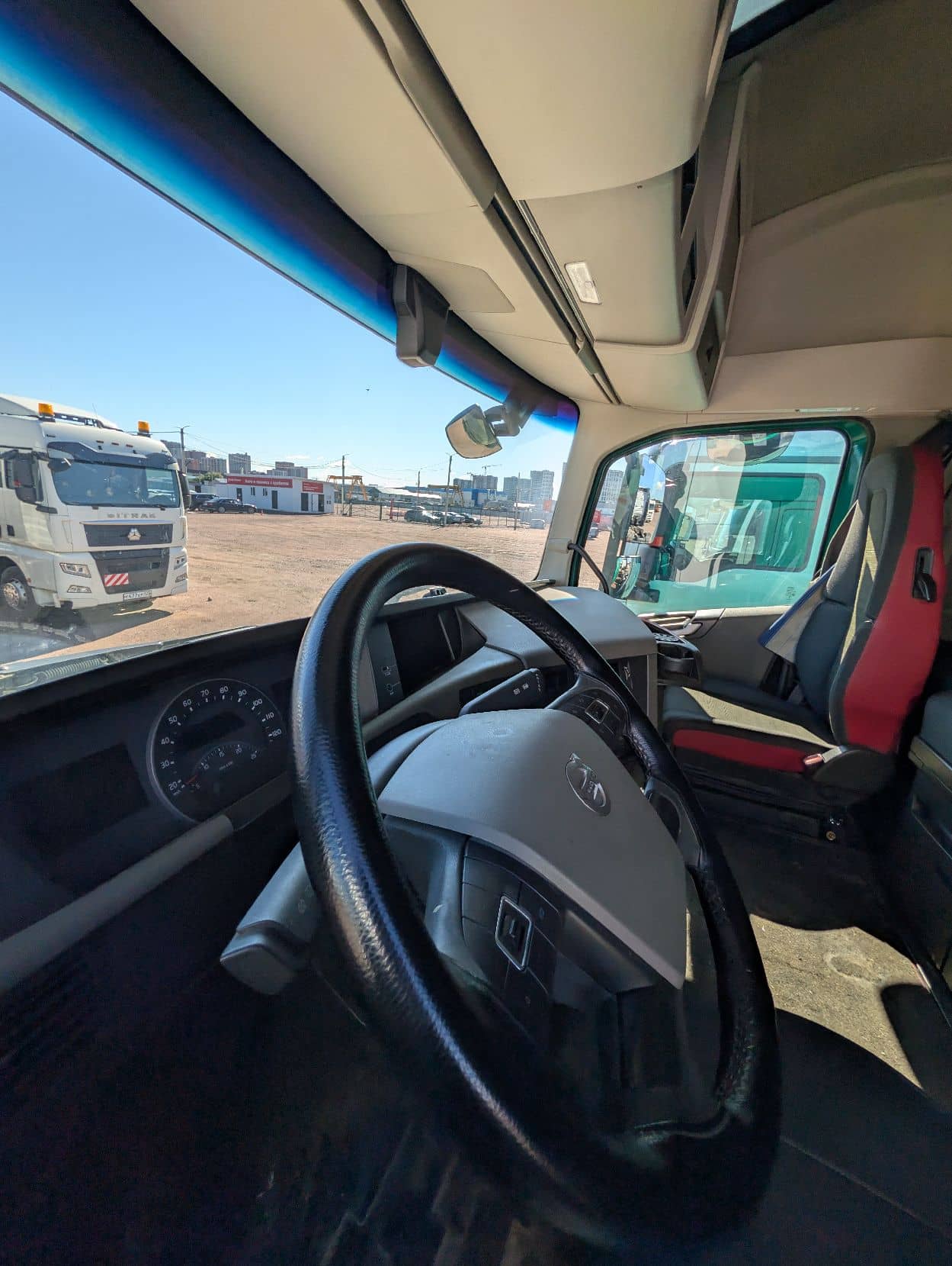 Volvo FH 460 4x2 (FH Globetrotter),  357 000 км, 2020 года в лизинг