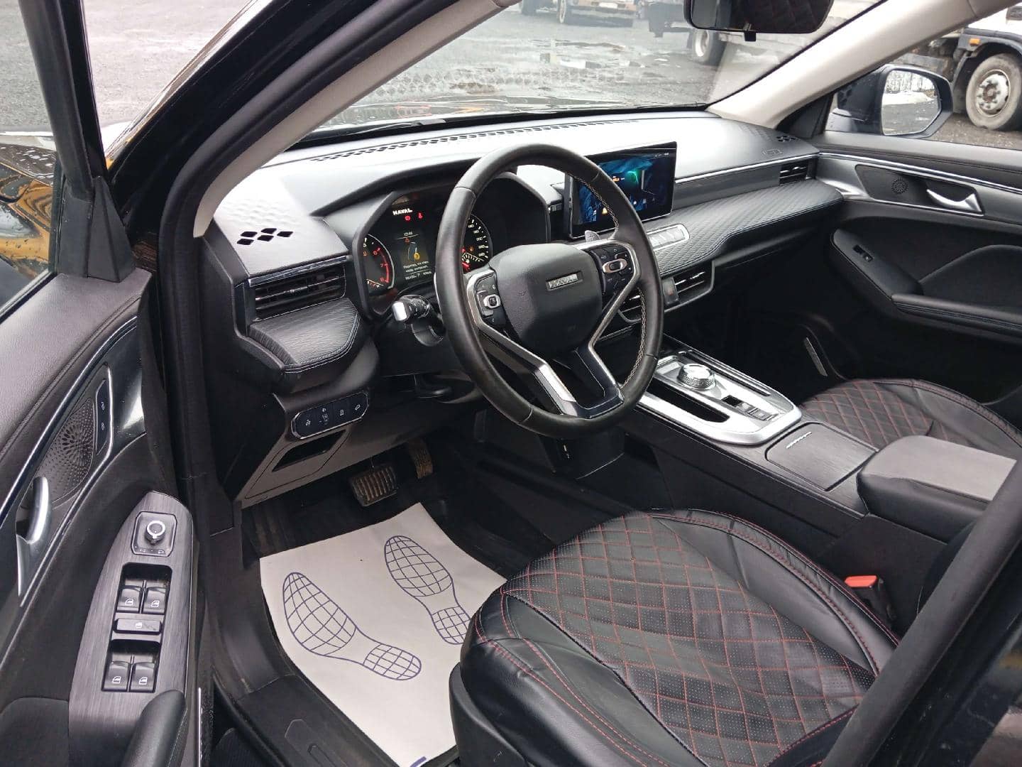 Haval Jolion,  100 132 км, 2024 года в лизинг