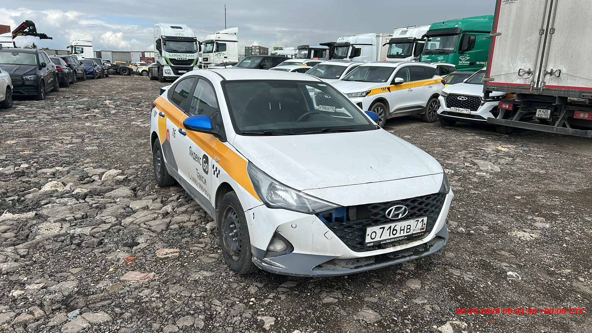 Hyundai Solaris,  216 815 км, 2021 года в лизинг