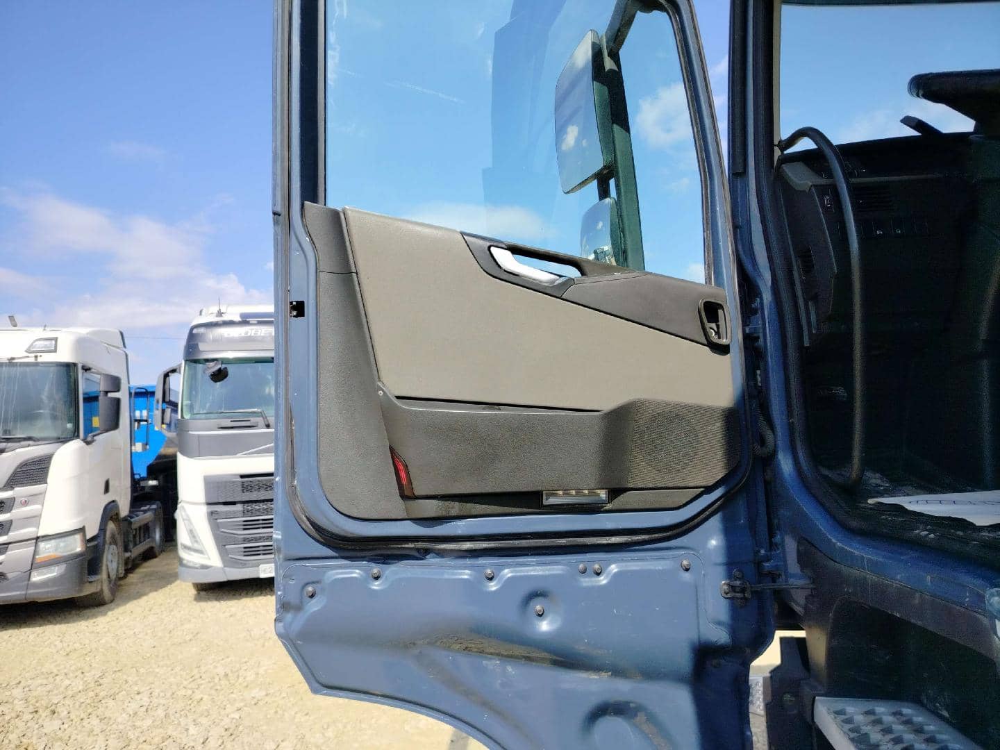 Volvo FH 460 6x2 (FH),  1 166 308 км, 2020 года в лизинг