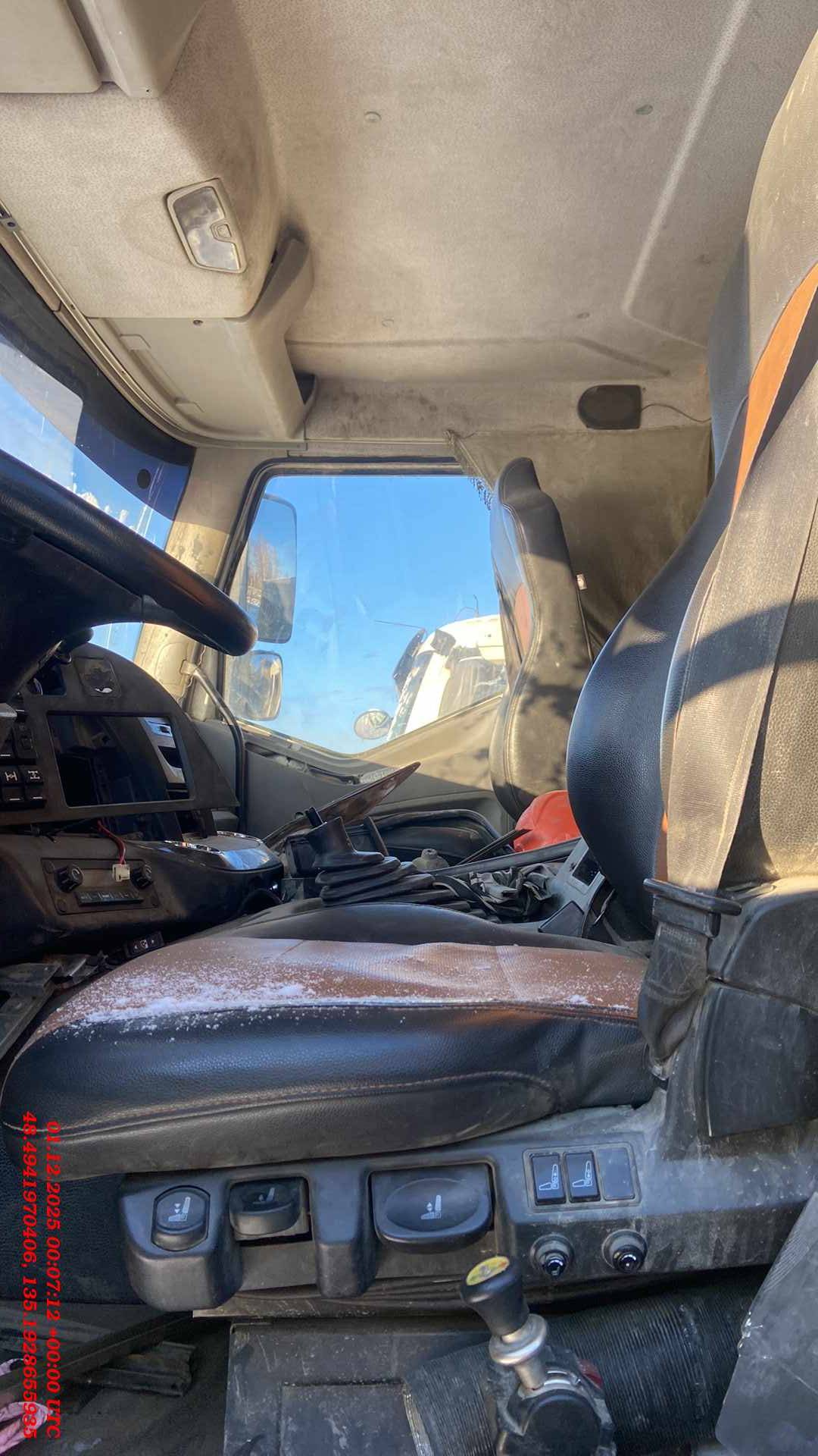 FAW CA3310P66K24T4E5 8х4,  171 836 км, 2022 года в лизинг