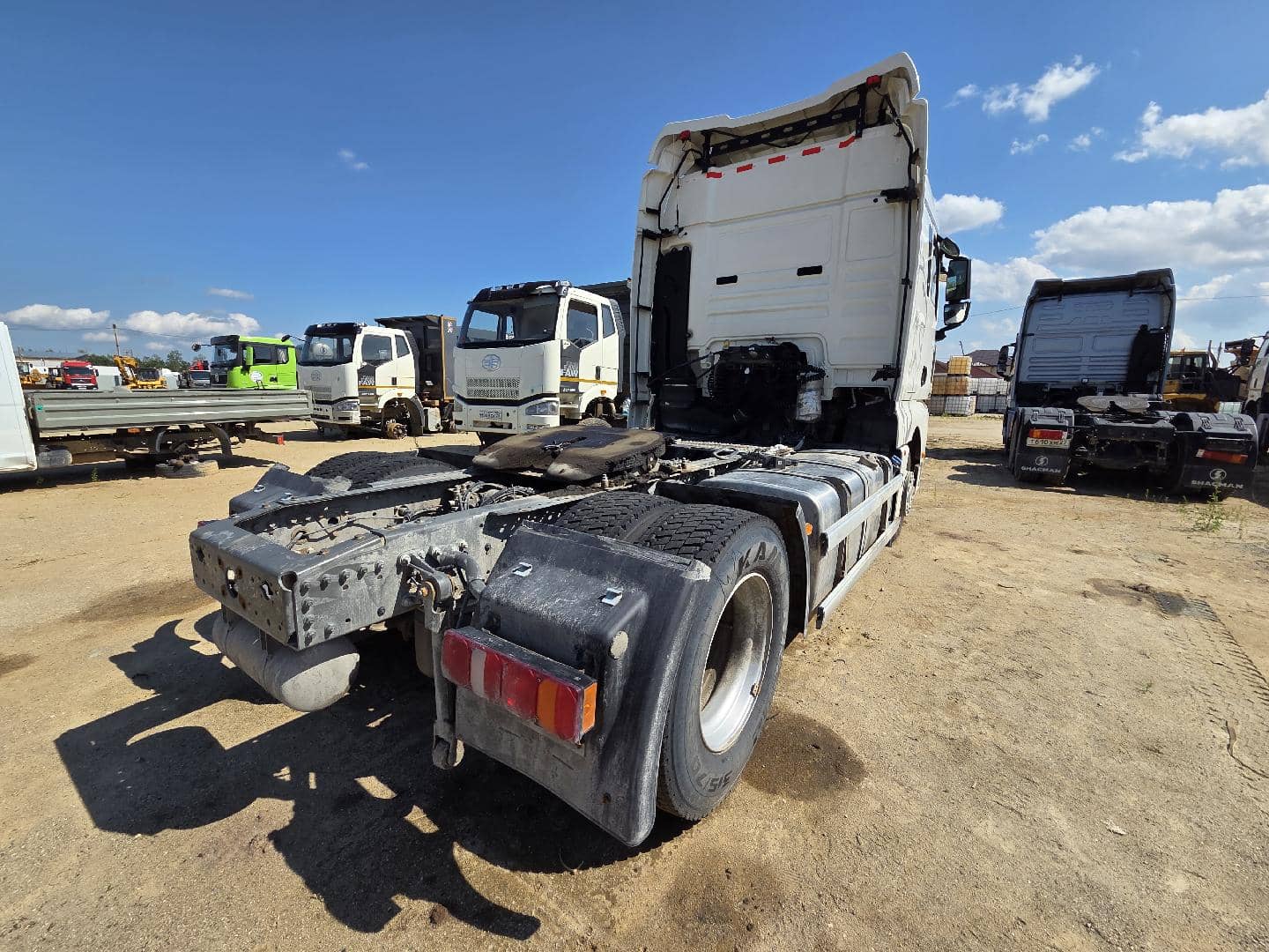 Sitrak C7H MAX ZZ4186V391HE,  316 497 км, 2023 года в лизинг