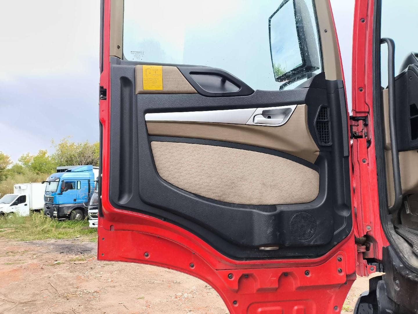 HOWO ZZ3257V384GE1 6x4,  96 809 км, 2023 года в лизинг