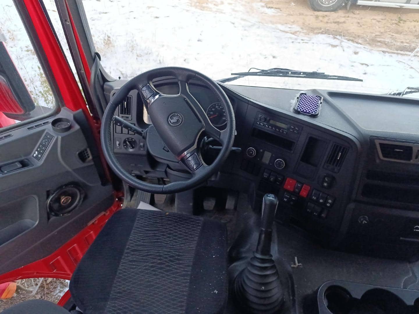 Shacman SX32586W385С,  243 000 км, 2023 года в лизинг
