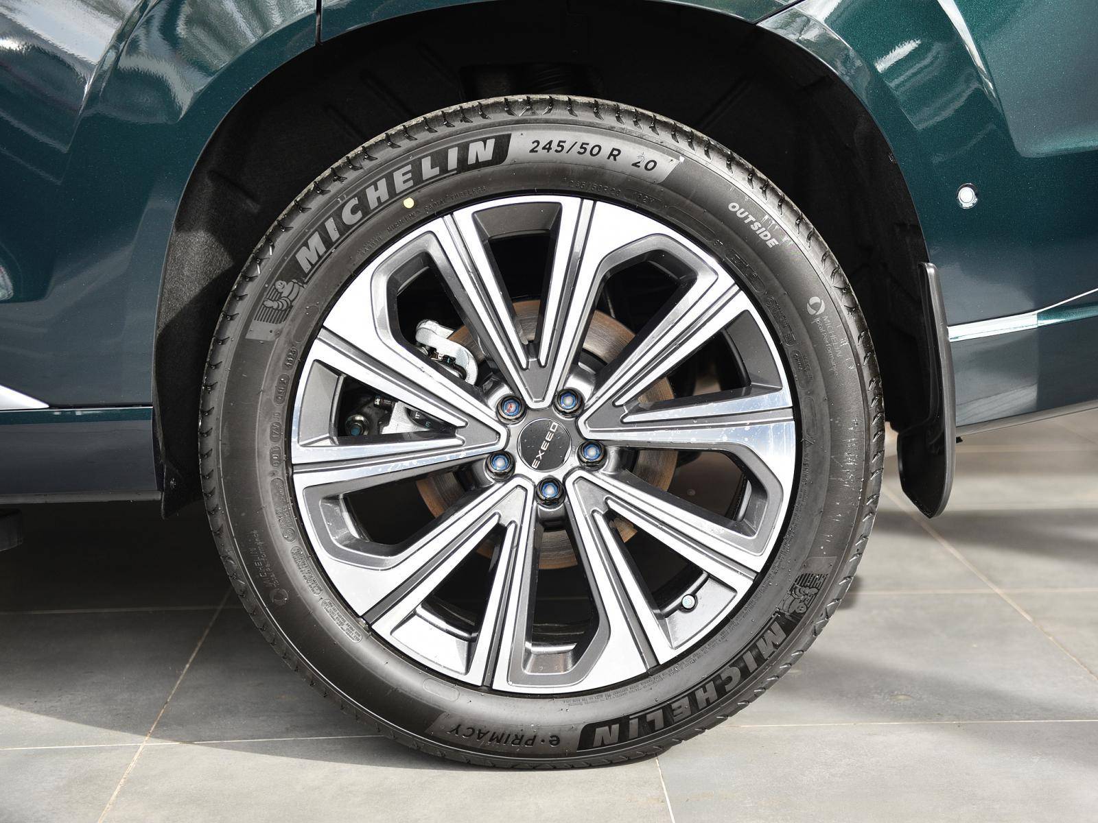 EXEED VX President 7 мест 2.0T 8AT 4WD