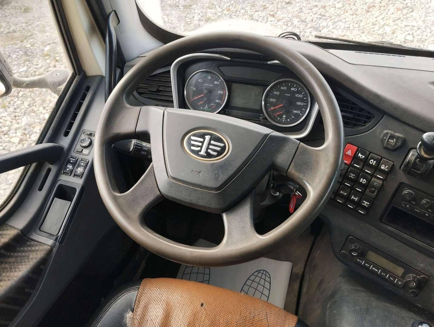 FAW CA3250P66K24L1TE5 6x6,  226 534 км, 2022 года в лизинг