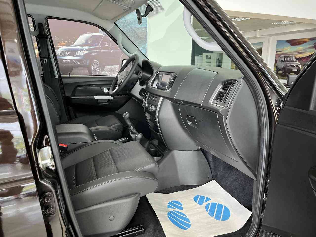 УАЗ Patriot Base Икар Limited 2.7 5MT