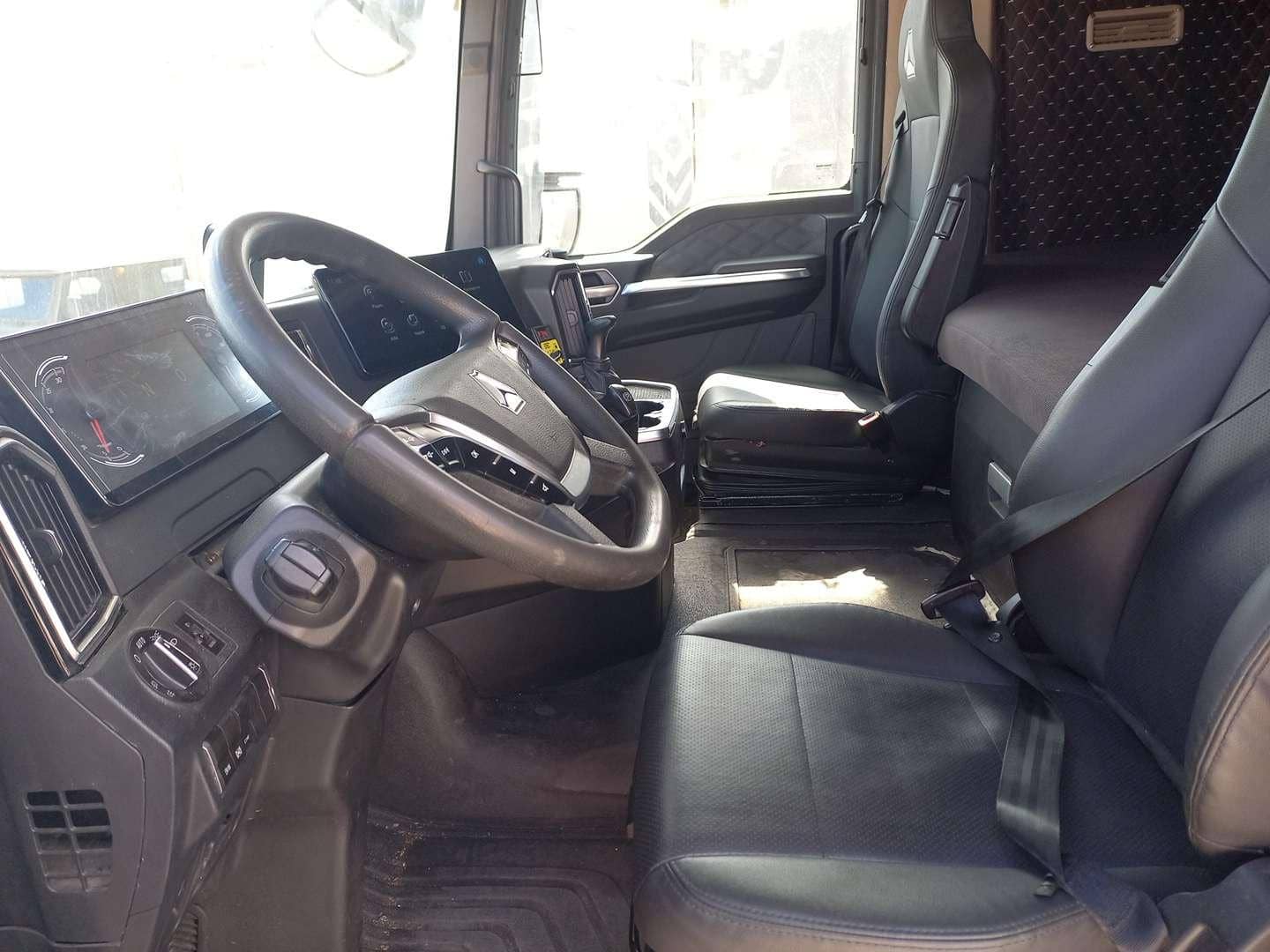 Sitrak C7H MAX ZZ4186V391HE,  283 072 км, 2024 года в лизинг