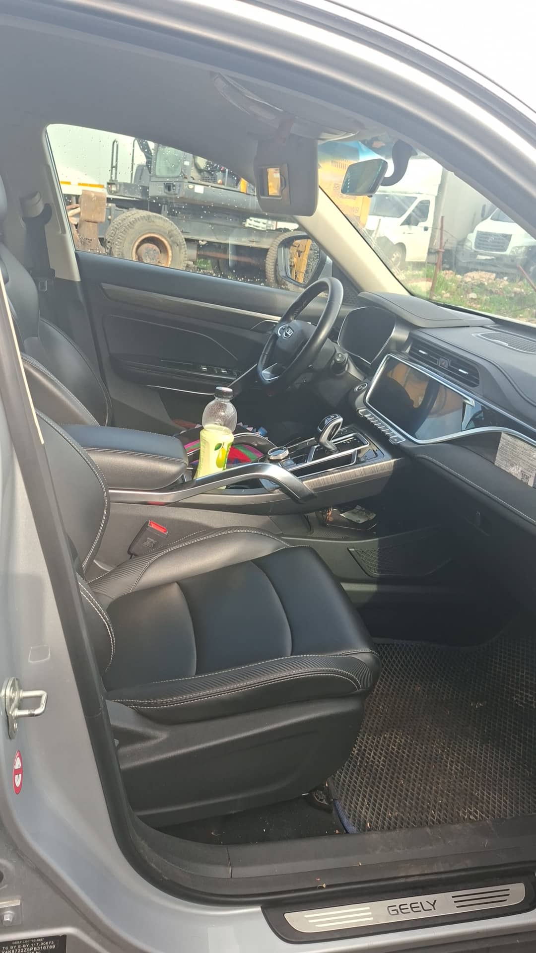 Geely Atlas Pro,  235 447 км, 2023 года в лизинг