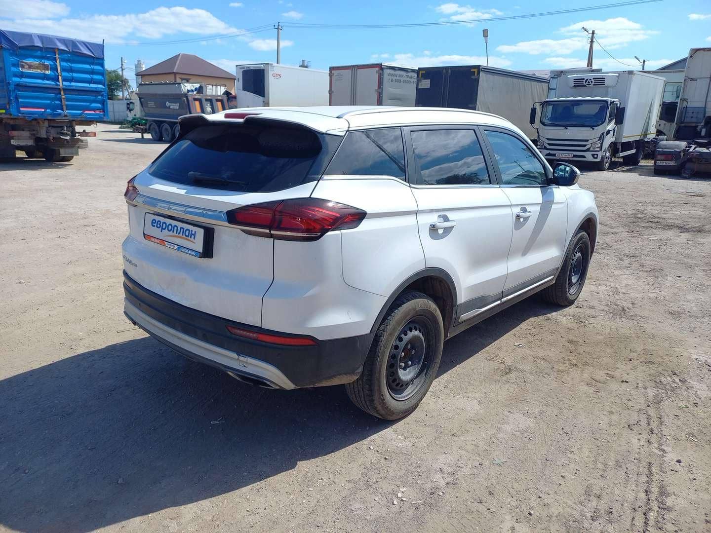 Geely Atlas Pro,  140 142 км, 2024 года в лизинг