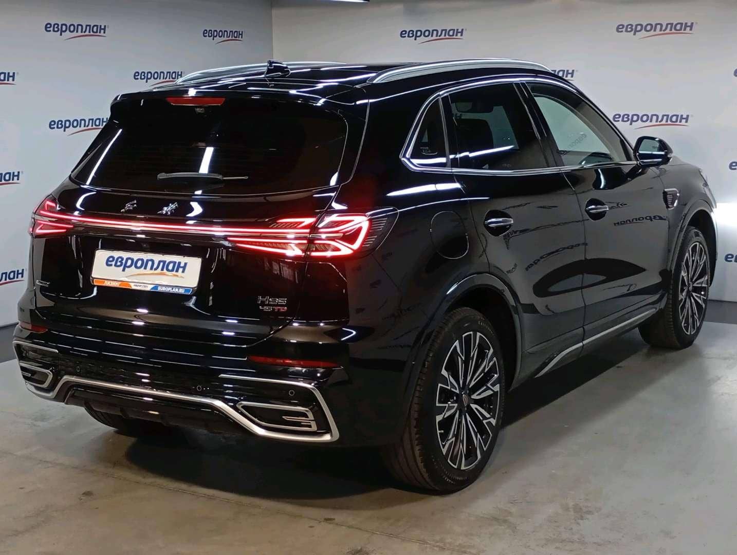 Hongqi HS5,  27 464 км, 2024 года в лизинг