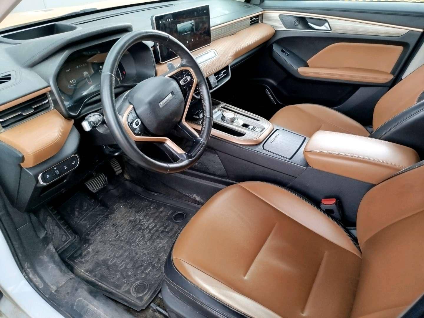 Haval Jolion,  275 952 км, 2023 года в лизинг