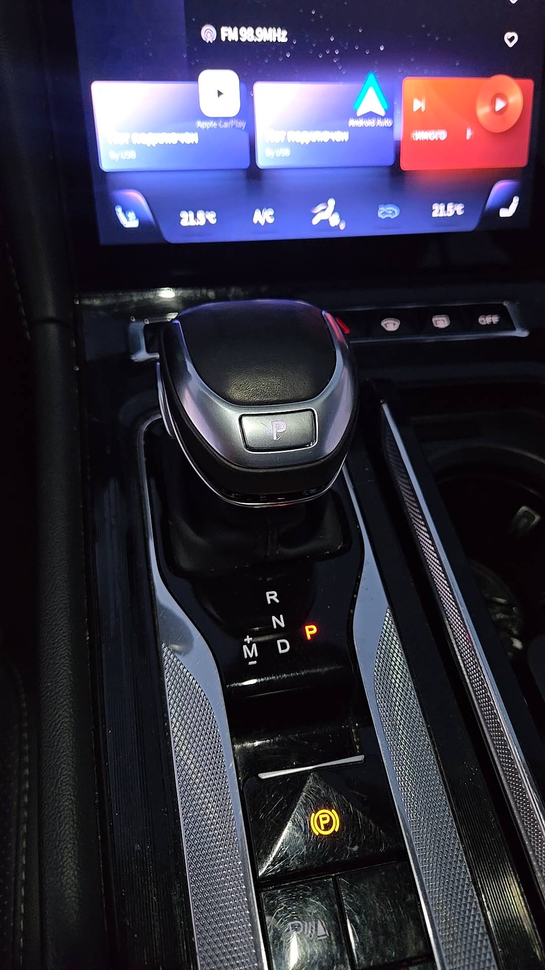 Hongqi H5,  89 386 км, 2024 года в лизинг