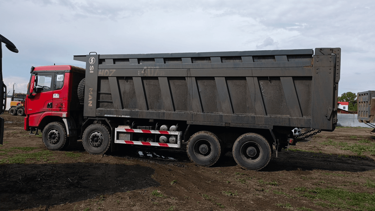 Shacman SX331863366,  122 000 км, 2024 года в лизинг