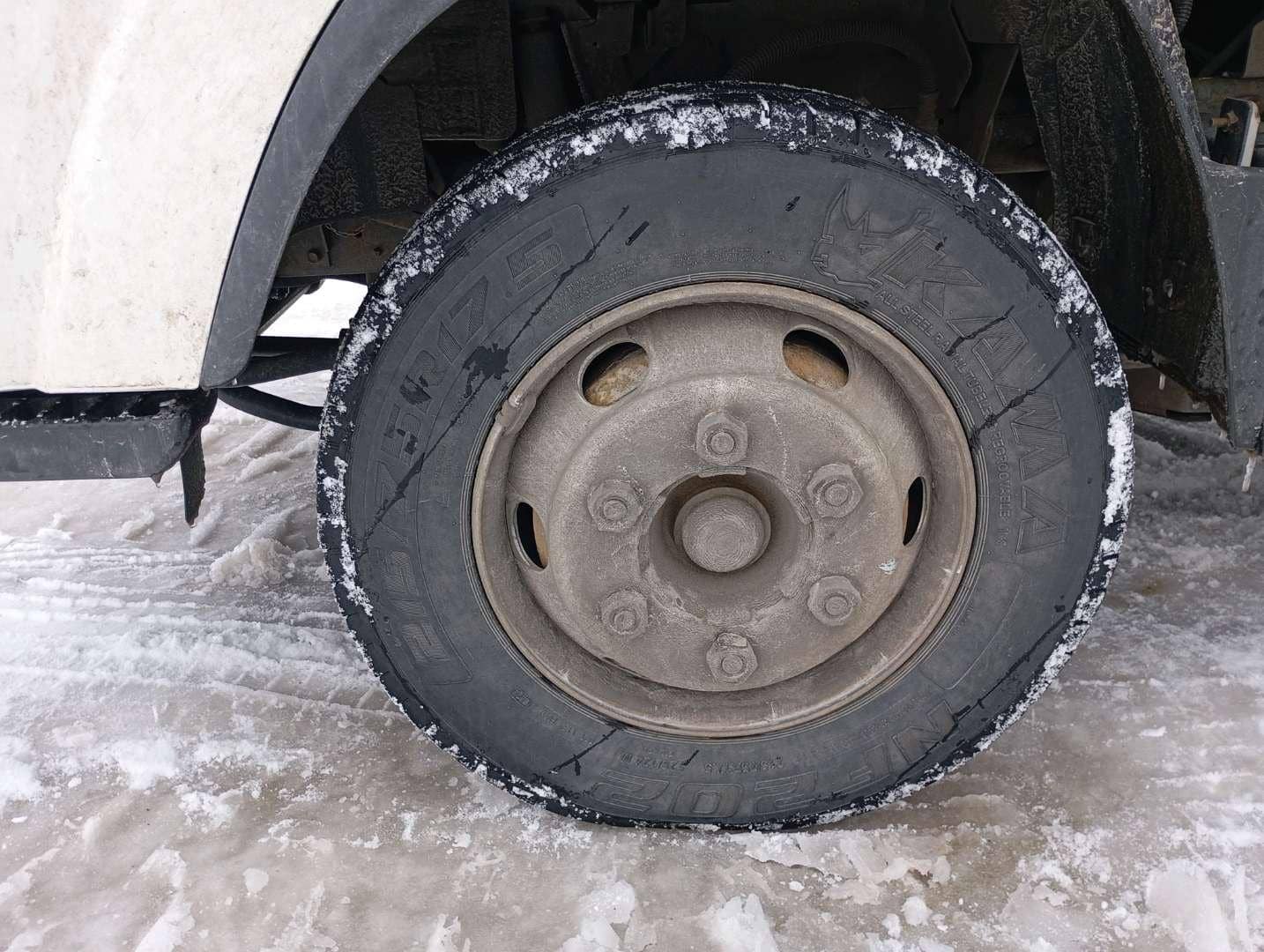 ISUZU NQR 12T,  304 469 км, 2023 года в лизинг