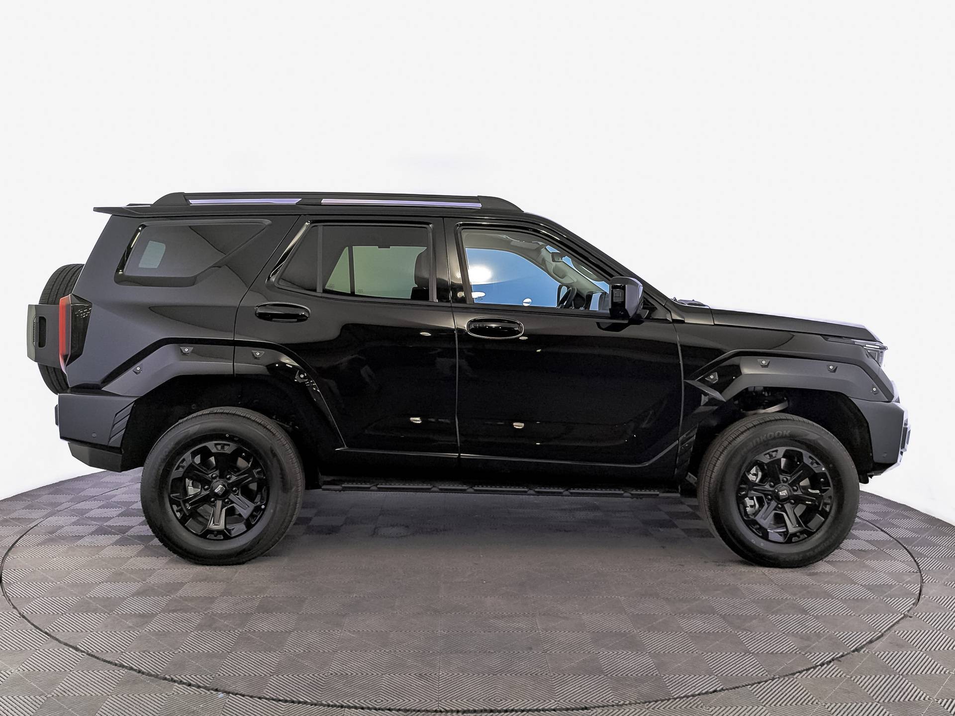 Tank 400 2.0T AT 4WD Premium