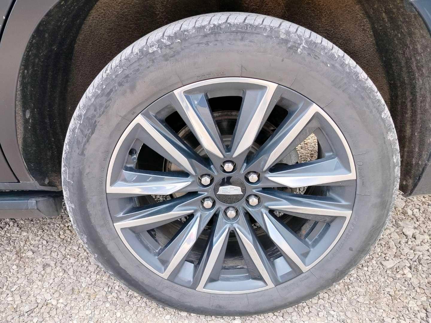 Cadillac Escalade,  85 718 км, 2023 года в лизинг