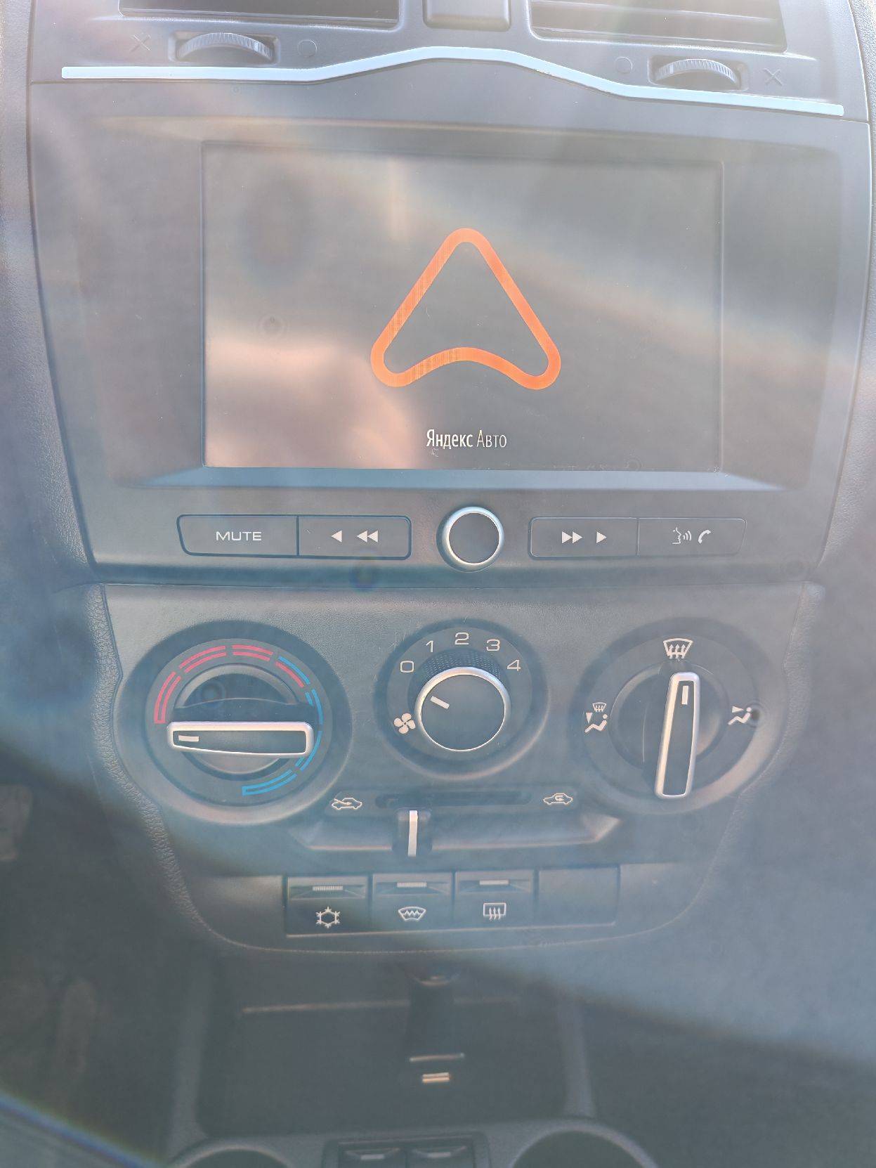 Lada Granta Кросс,  27 931 км, 2024 года в лизинг