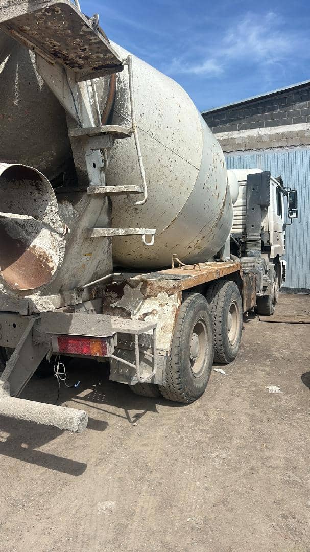 Shacman SX5258GJBDR384,  143 816 км, 2021 года в лизинг