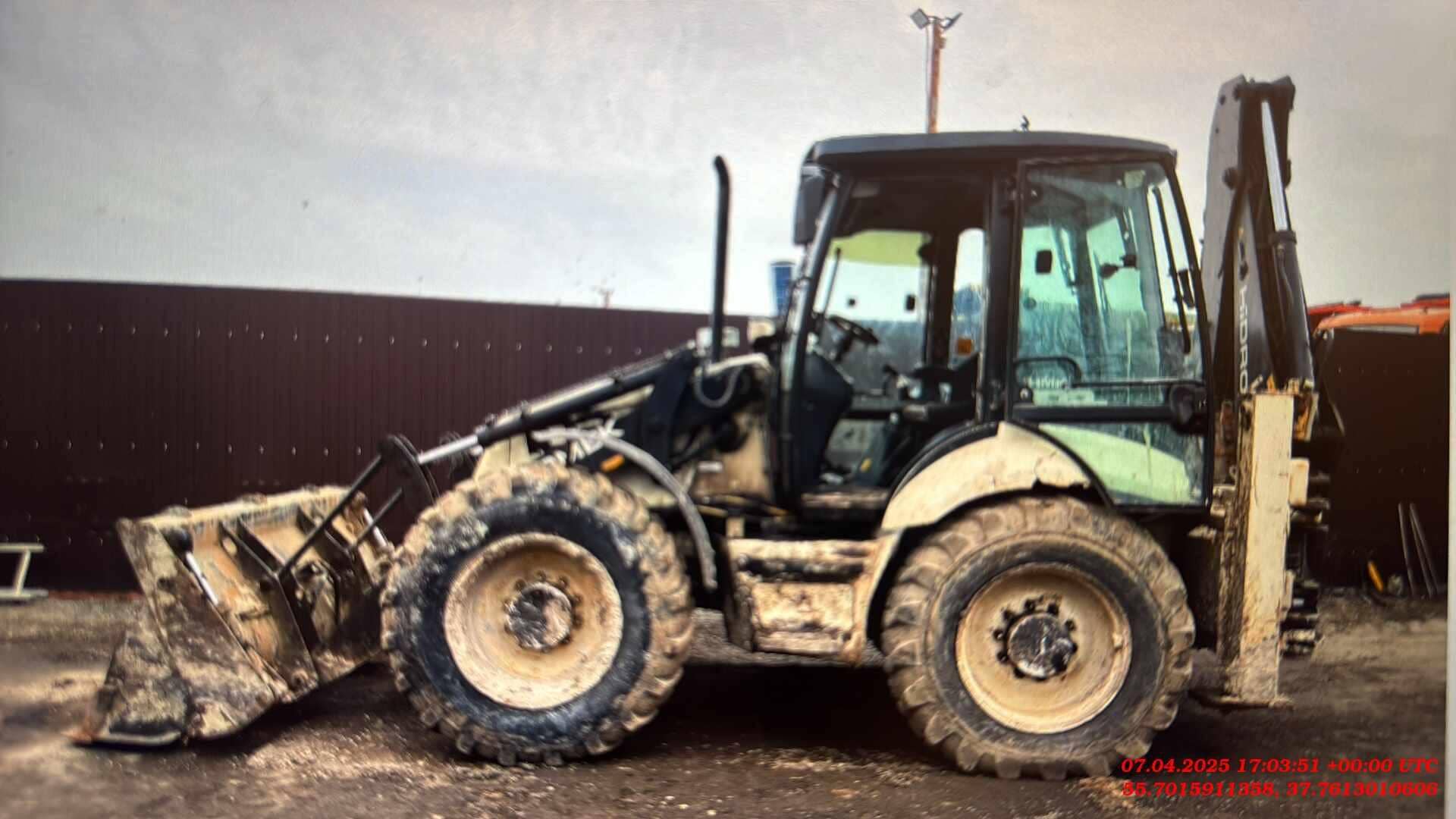 HIDROMEK HMK102S,  18 673 км, 2013 года в лизинг