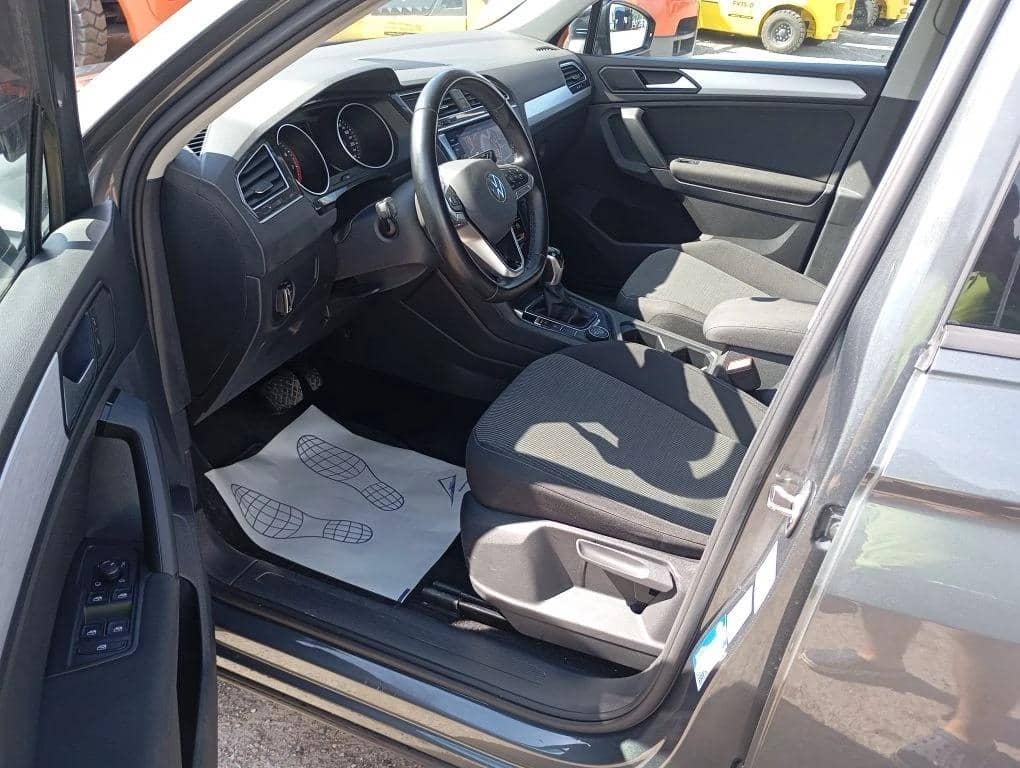 Volkswagen Tiguan,  53 925 км, 2021 года в лизинг