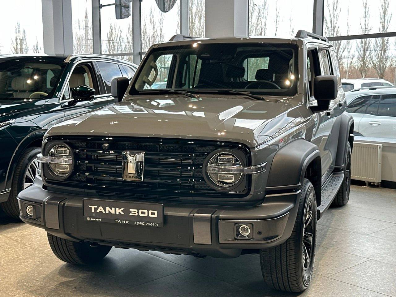 Tank 300 City Adventure 2.0 8AT 4WD