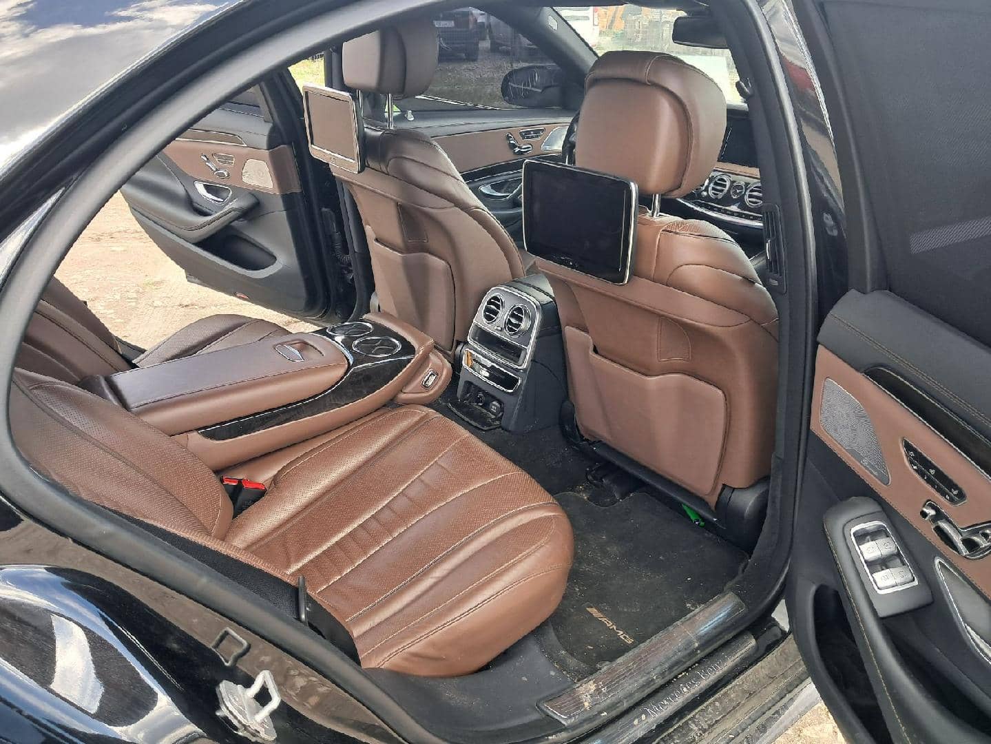 Mercedes-Benz S седан,  236 775 км, 2016 года