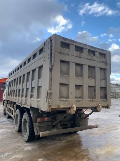 Shacman SX33186W366C