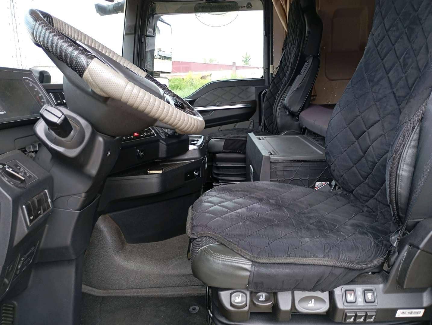 Sitrak С7Н MAX 6×4 ZZ4256V364HE,  258 210 км, 2023 года в лизинг