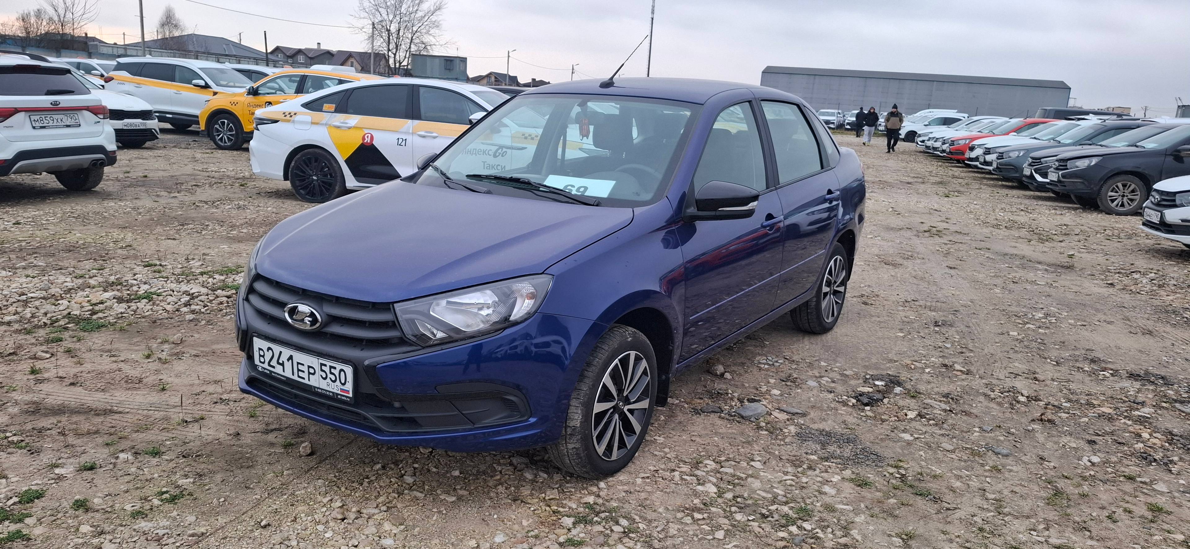 Lada Granta седан,  11 184 км, 2024 года в лизинг