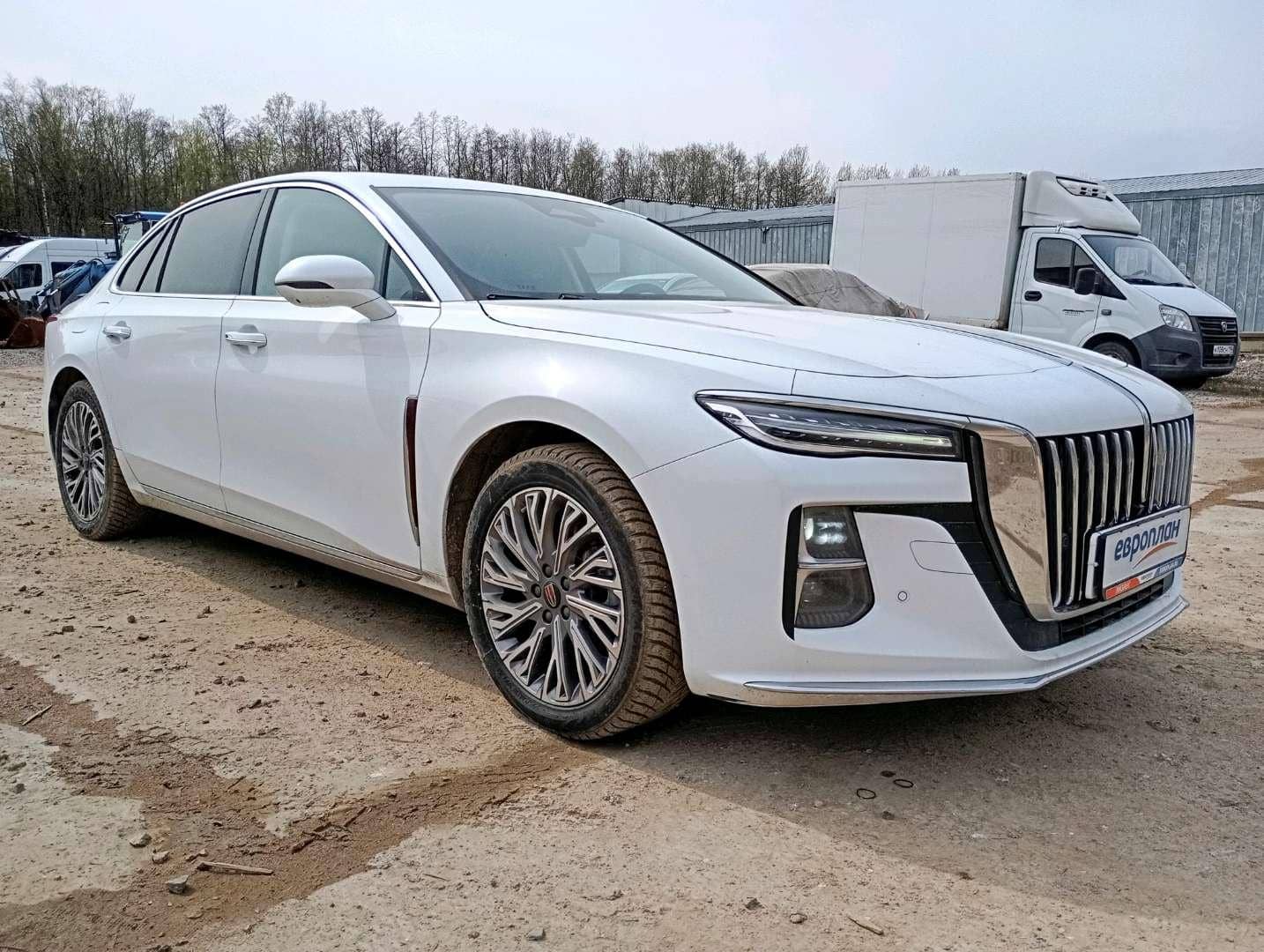 Hongqi H5,  137 845 км, 2023 года в лизинг